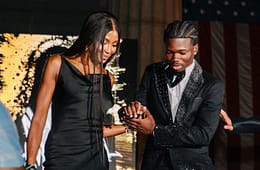 Naomi Campbell and Anna Wintour Take Shots At Each Other During NYC Award Show